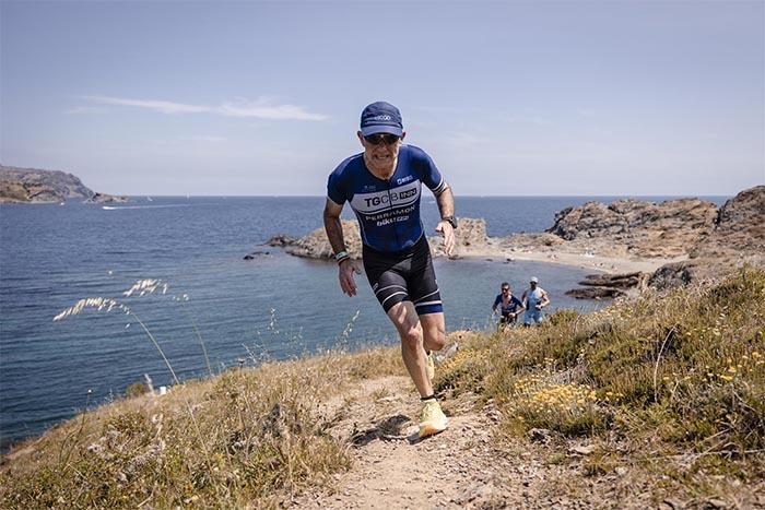 Llançà acull amb èxit la 4a edició de l’Oncotriatló, que estrena format de triatló olímpic i consolida el seu caràcter solidari Llançà acull amb èxit la 4a edició de l'Oncotriatló, que estrena format de triatló olímpic i consolida el seu caràcter solidari