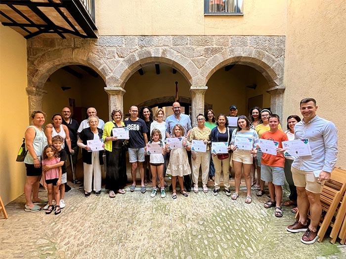 Èxit de la 1a edició del Concurs Balcons Florits a Peralada Èxit de la 1a edició del Concurs Balcons Florits a Peralada