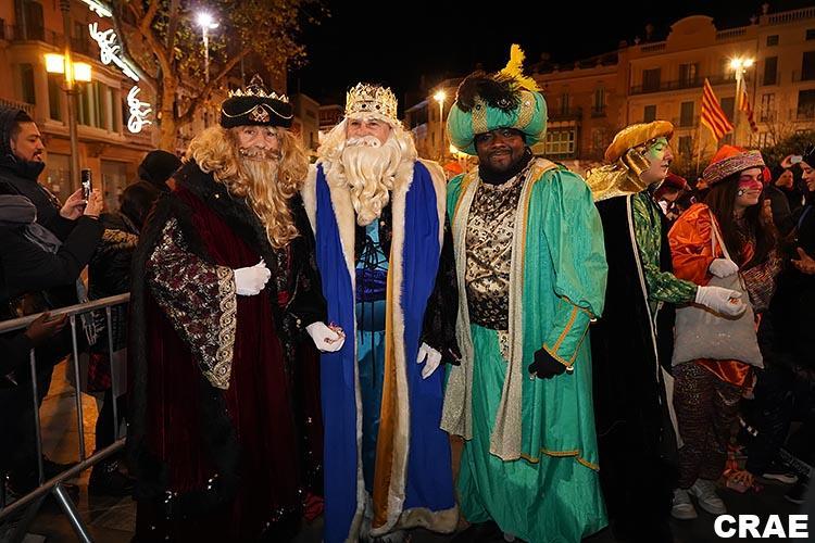 La màgia dels Reis Mags omple Figueres d’il·lusió i somriures Reis Figueres 26