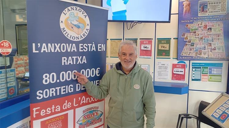L’Anxova Milionària de l’Escala reparteix uns 700.000 euros en premis de la Loteria del Nen L'Anxova Milionària de l'Escala reparteix uns 700.000 euros en premis de la Loteria del Nen