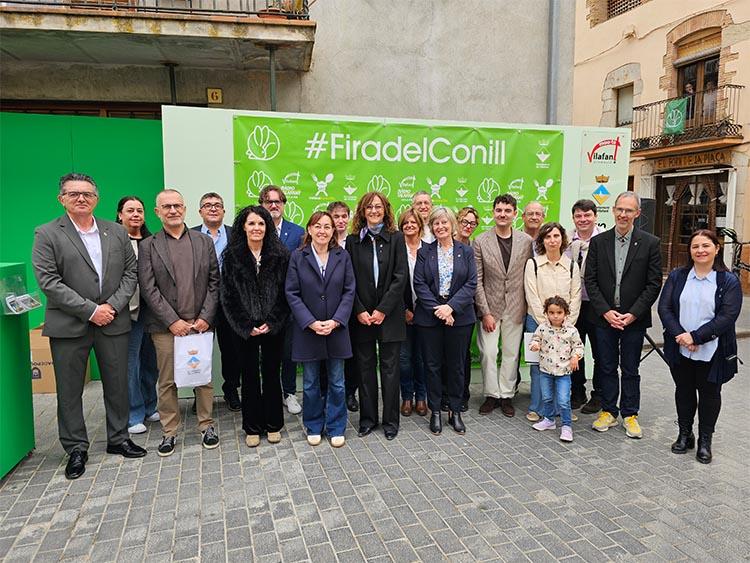 Creativitat gastronòmica de qualitat en una fira que aguanta el mal temps Mostra Gastronòmica del Conill i Fira de l’Artesania