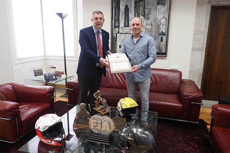 Recepció institucional de la Diputació de Girona a Dani Oliveras, campió del món i actual copilot de Carlos Sainz Recepció institucional de la Diputació de Girona a Dani Oliveras, campió del món i actual copilot de Carlos Sainz