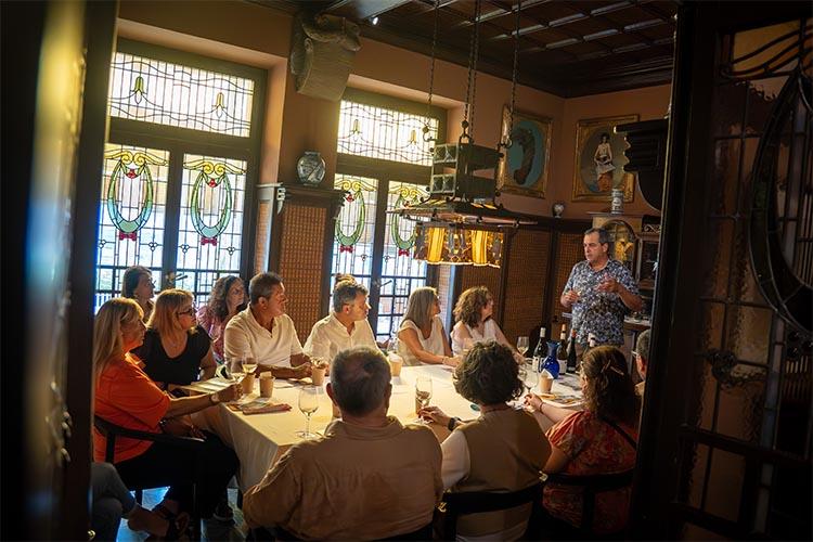 Tocs de Vi inundarà Girona de tastos amb prop d’una vintena d’experiències úniques per maridad el Vins de l’Empordà Tocs de Vi inundarà Girona de tastos amb prop d'una vintena d'experiències úniques per maridad el Vins de l'Empordà