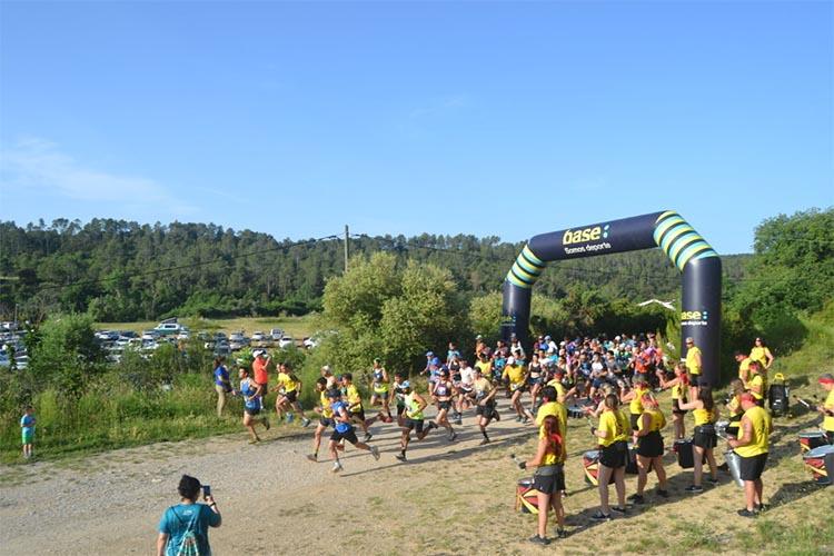 Terrades presenta la XIV Cursa-Marxa de muntanya “Cirera de Terrades” amb una nova modalitat de 7 km Terrades presenta la XIV Cursa-Marxa de muntanya "Cirera de Terrades" amb una nova modalitat de 7 km