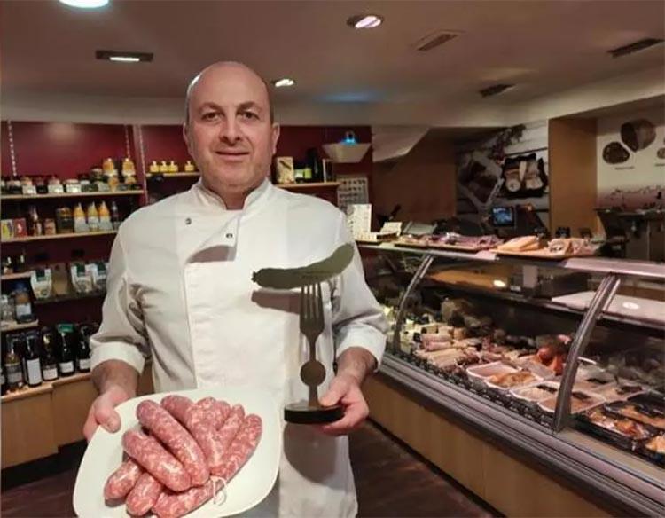 La Carnisseria Pelai guanya el premi a la millor botifarra fresca tradicional de les comarques gironines Carnisseria Pelai