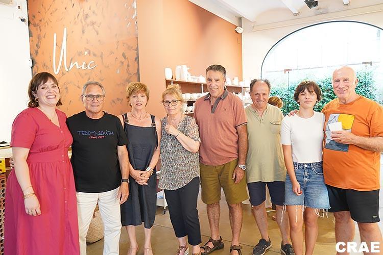 Únic obre les portes a Figueres amb un espai dedicat a la creativitat i la pintura sobre ceràmica Unic Figueres
