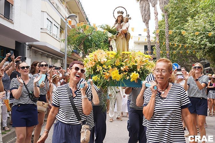 La processó de la Verge del Carme obre les festes de Llançà