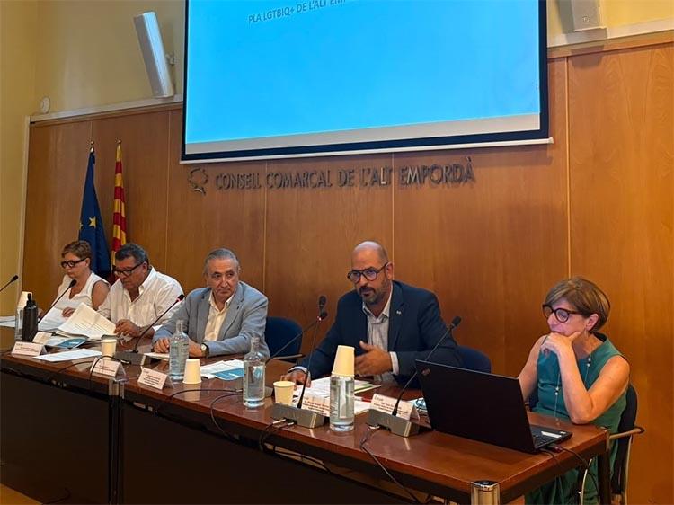 El Ple del Consell Comarcal aprova el nou Pla LGTBIQ+ de l’Alt Empordà 2026-2030 El Ple del Consell Comarcal aprova el nou Pla LGTBIQ+ de l'Alt Empordà 2026-2030