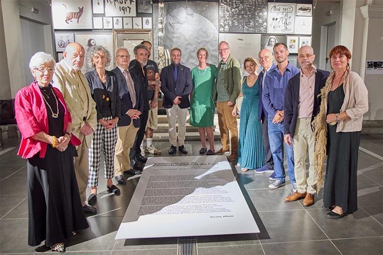La Casa de la Cultura de les Bernardes de la Diputació de Girona presenta «Foc i èter», un diàleg entre Orient, literatura i espiritualitat La Casa de la Cultura de les Bernardes de la Diputació de Girona presenta «Foc i èter», un diàleg entre Orient, literatura i espiritualitat