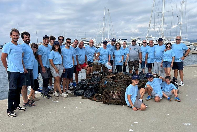 La neteja anual del fons marí de Port de Roses retira 280 kg de residus La neteja anual del fons marí de Port de Roses retira 280 kg de residus