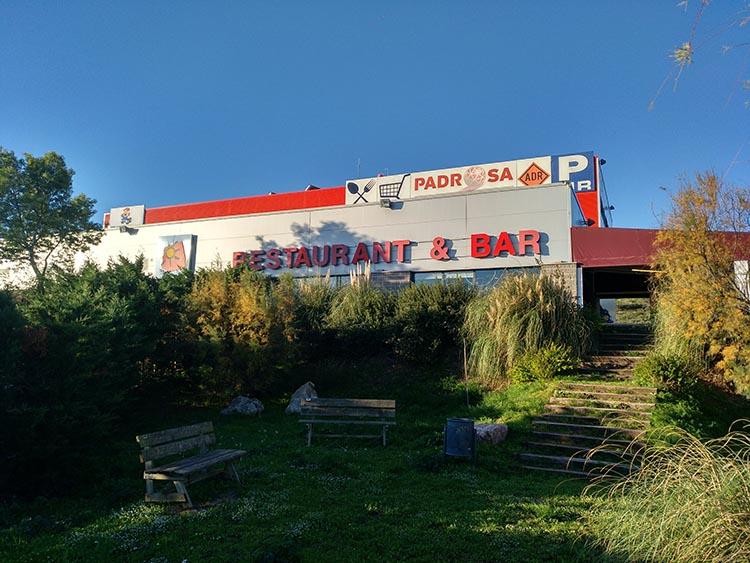 L’oasi de la brasa i la cuina casolana a l’Alt Empordà: el fenomen culinari del Restaurant Tria Bé Restaurant Tria Bé Llers